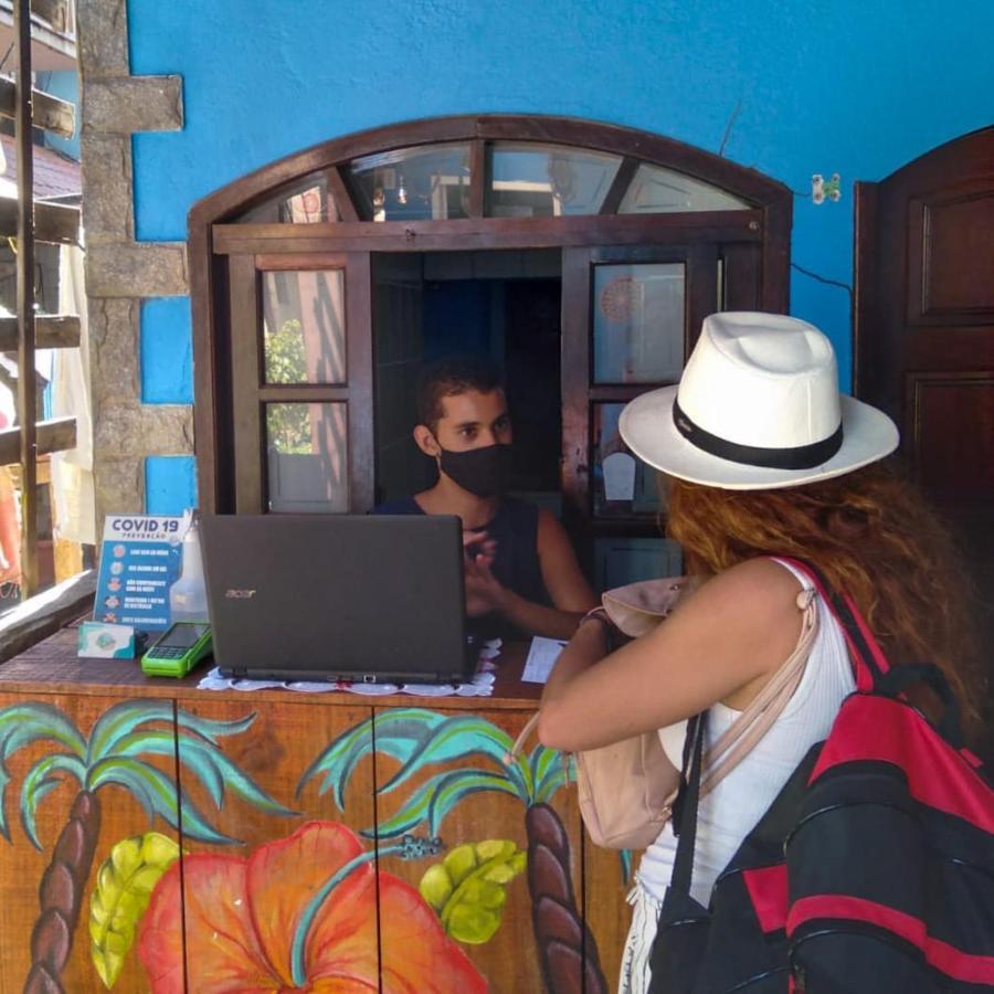 Hostel E Pousada Blue Lagoon Abraão Extérieur photo